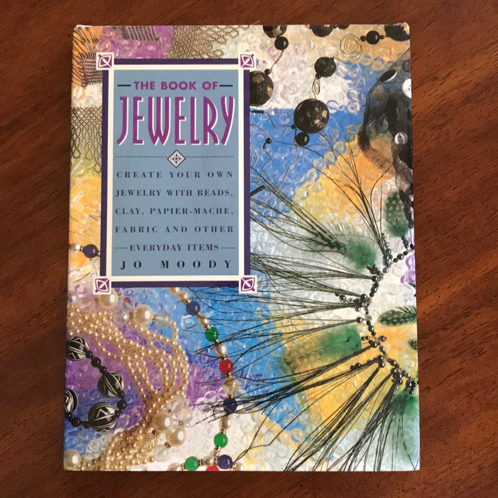 THE BOOK OF JEWELRY Hardcover Book - Picture 1 of 11